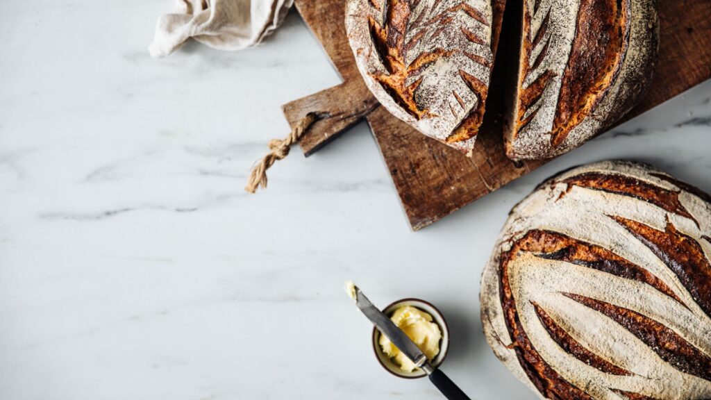 کیک و نان سالم با آرد سبوس دار